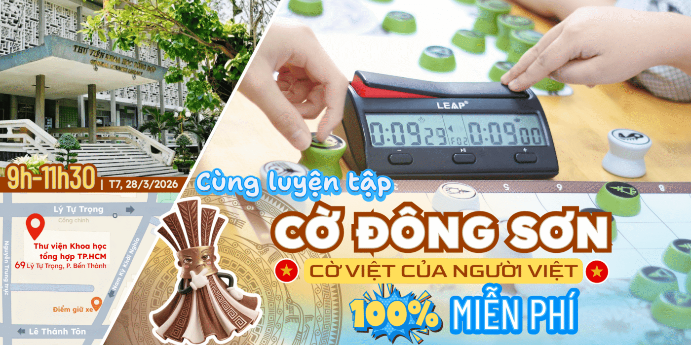 Trẻ em và phụ huynh tham gia trải nghiệm thi đấu thử Cờ Đông Sơn tại Thư viện Khoa học Tổng hợp TP.HCM, tập trung chơi cờ với sự hướng dẫn của ban tổ chức.