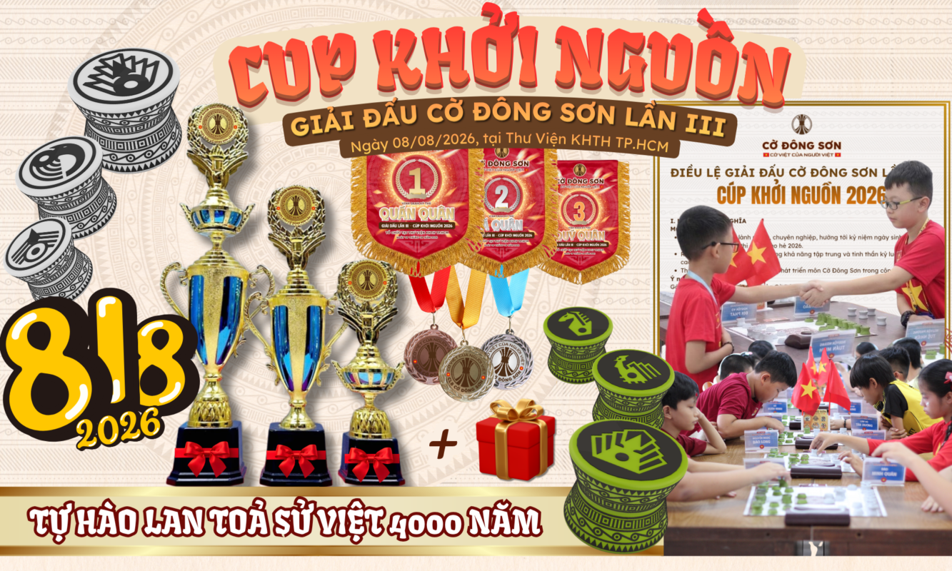 Hình ảnh tổng quan về Giải đấu Cờ Đông Sơn lần 3, Cup Khởi Nguồn 2026 với cúp vô địch, cờ lưu niệm và các kỳ thủ nhí đang giao lưu.
